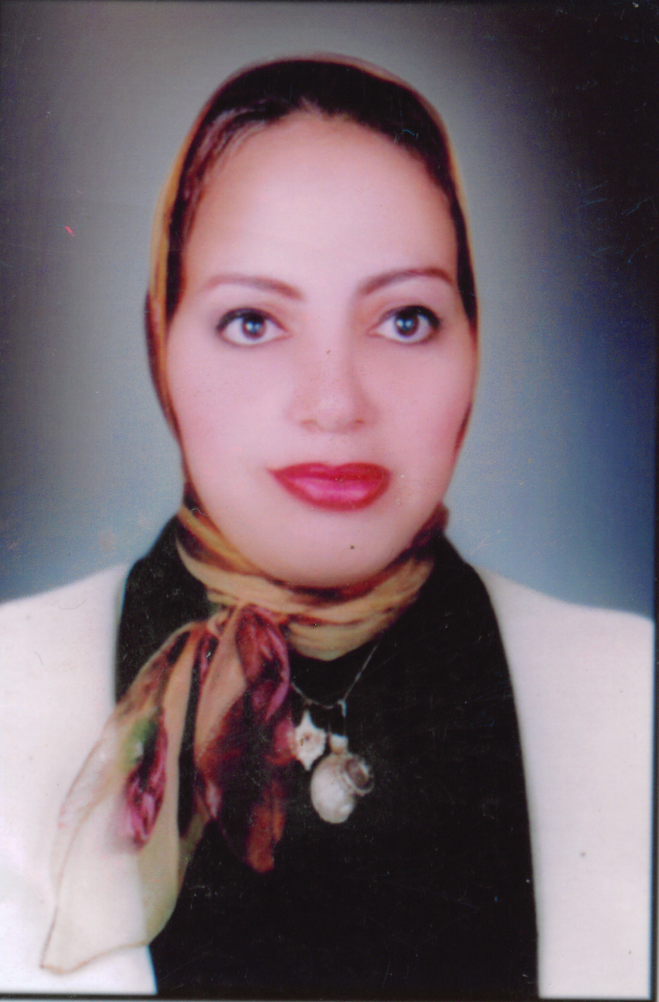 نادية محمد الصاوي جعفر